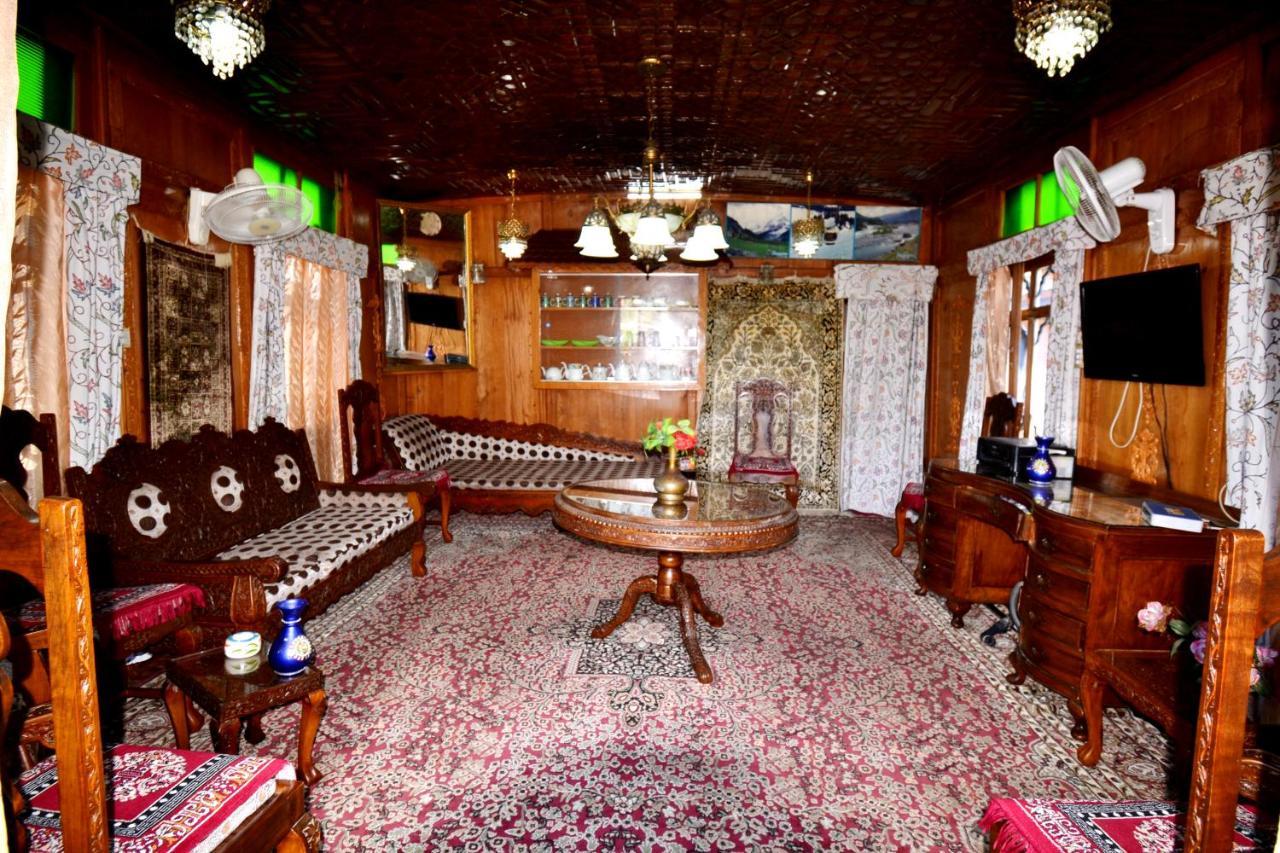 Heritage Shreen Houseboat Сринагар Экстерьер фото